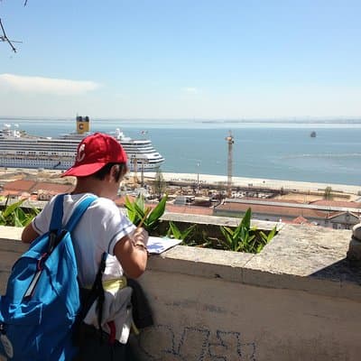 Family Tour: Genuine Lisbon