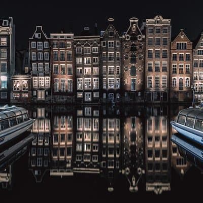 Amsterdam Night Photography Workshop with a Professional 4