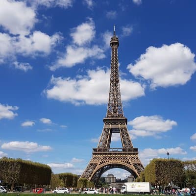 Best of Paris in 2 hours (for photos only and starting from Paris only)