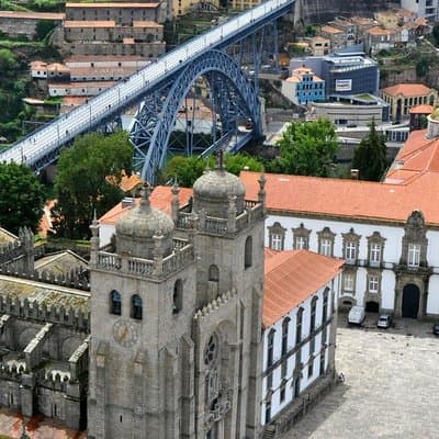 Porto Private Full Day Sightseeing Tour from Lisbon 3