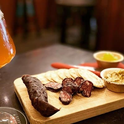 Bikes, Beers and Bites: City Food, Drink, & Cycle Tour 2