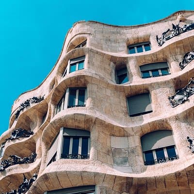 Private Casa Batlló & La Pedrera Tour with Chocolate Experience 4