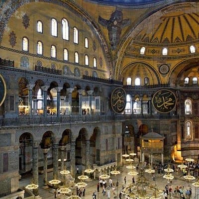 Sultans and Secrets: Topkapı Palace and Hagia Sophia Private Tour 3