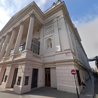 London West End Theatre Private Walking Tour 4