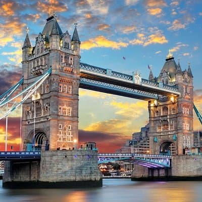 Arrival Transfer: London Train Stations to London Hotels 4