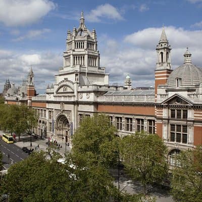 Private Guided Tour of The Victoria and Albert Museum - 3 Hour 2