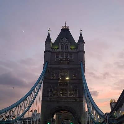 Tower of London and Tower Bridge Private Tour 4