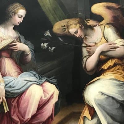 1:30 hours tour of Louvre museum 5