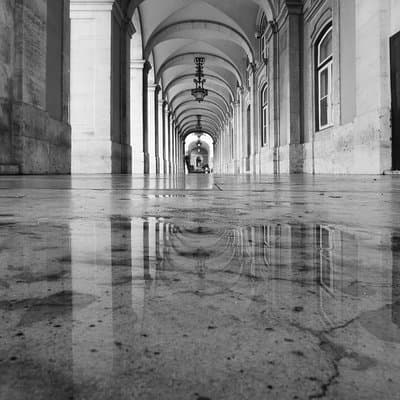 Lisbon Photo Private Day Tour 5