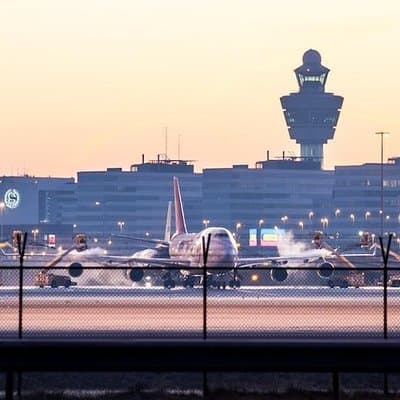 Rotterdam to Schiphol Airport & Amsterdam Private Transfer 3