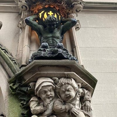 Private Walking Tour: 5th Avenue and the Gilded Age Mansions 5