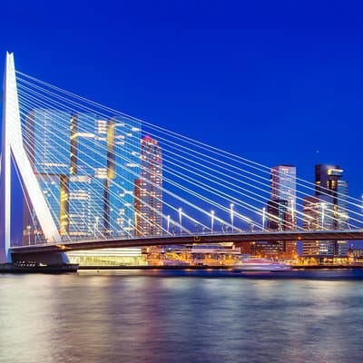 Rotterdam to Schiphol Airport & Amsterdam Private Transfer 4