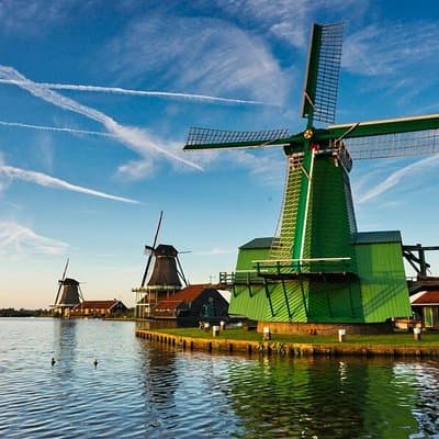 Private Zaanse Schans & Volendam Tour: Windmills, Cheese & Clogs 2