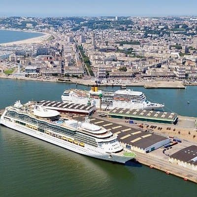 Private Transfer: Paris Airport CDG to Port of LE HAVRE in Business Car 4
