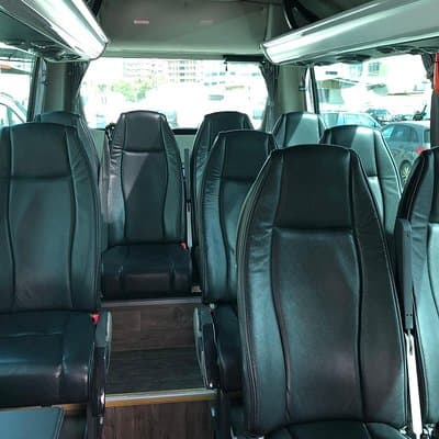 Barcelona Private City Tour (1 to 16 passengers) 3