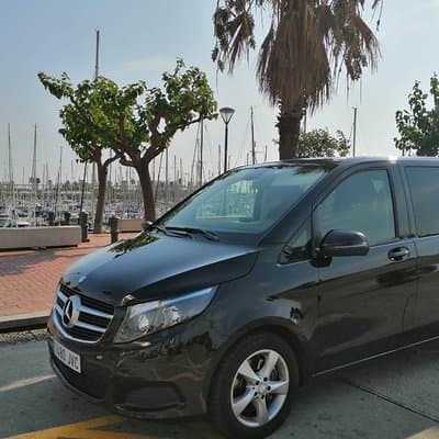 Private Transfer from Barcelona to the Port (or vice versa) 2