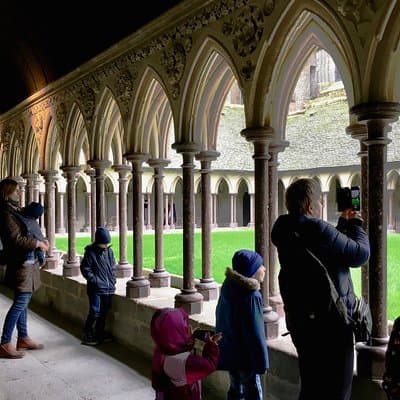 2-day Mont Saint-Michel Normandy Brittany Private Trip from Paris 4