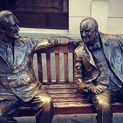 Winston Churchill's London At War. A Private Walk Through Britain's Darkest Hour 2