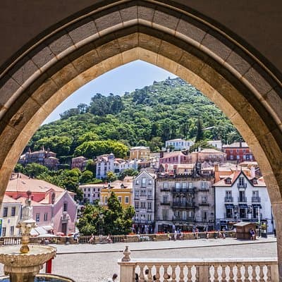 Sintra Tour with Pena Palace and Monserrate Palace- Private Tour