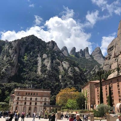 Montserrat Private Tour from Barcelona with Pick-up