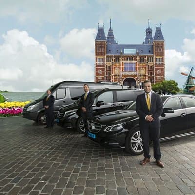 1-15pers Taxi/Bus Transfer Amsterdam Airport to Rotterdam Airport