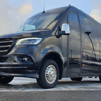1-15pers Taxi/Bus Transfer Amsterdam Airport to Rotterdam Airport 2