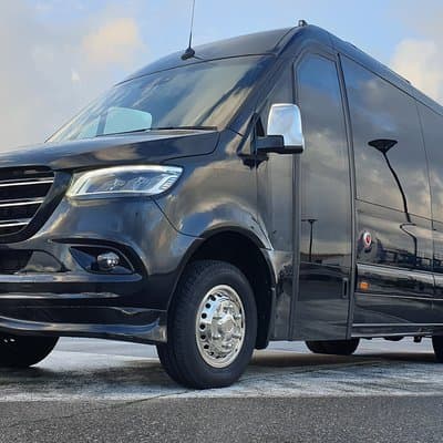 Taxi minibus Transfer Amsterdam Hotel to cruise port Amsterdam 3