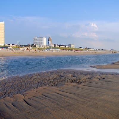 Enjoy a day on the beach Zandvoort near Amsterdam with a local on a Private Tour 5