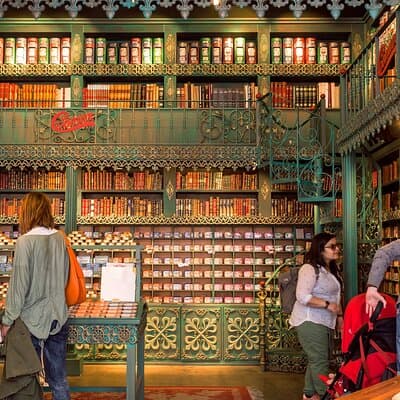 Lisbon and Cacilhas Private Food & Wine Tour with Ferry Included 5