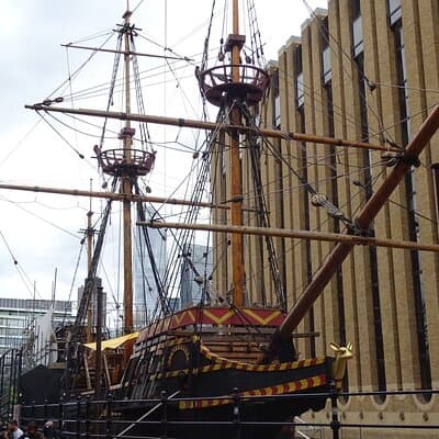 Southwark - an exclusive private walking tour full of surprises! 3