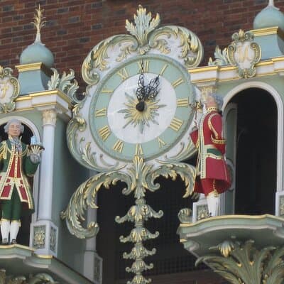 St James' & Mayfair - Private Tour of London's Royal & Aristocratic Villages 3