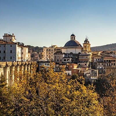Surroundings of Rome on Vespa