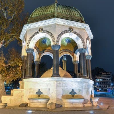 By Night: Hagia Sophia and Blue Mosque 5