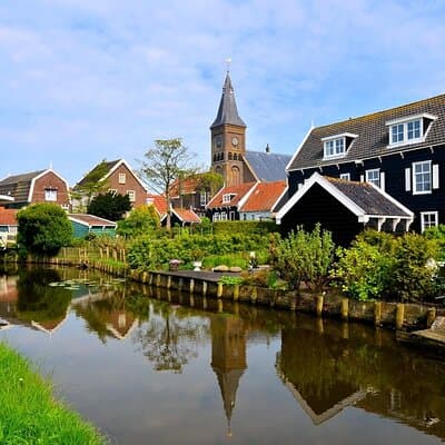 Private Excursion to Zaanse Schans, Edam, Volendam and Marken