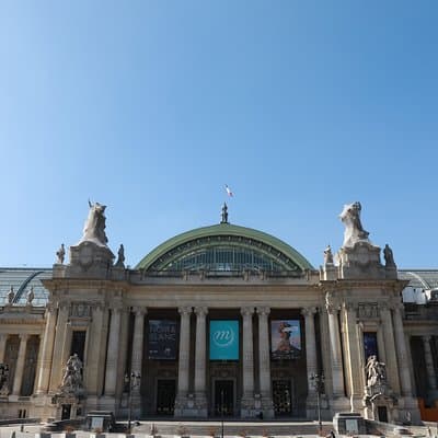 2-Hour Private Paris Champs-Élysées Walking Tour 3