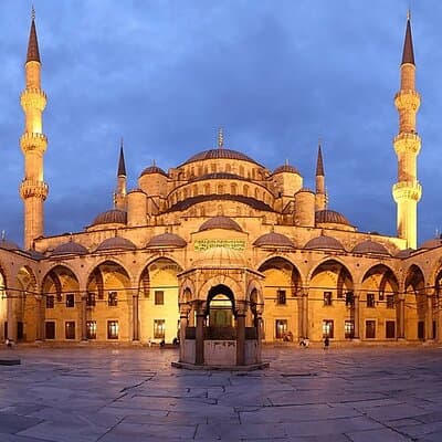 Walking Tour of Istanbul's Best Historic Sights 3