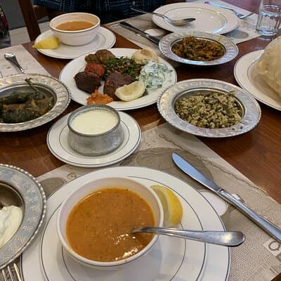 Private and guided VEGETARIAN / VEGAN tour of Istanbul 3