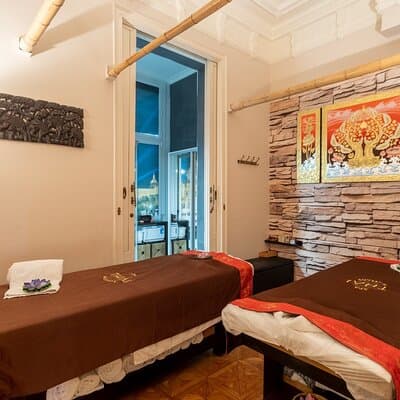30 min Couple Massage and 30 min Floral Bath at THAI SPA MASSAGE 4