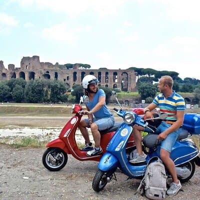 Rome Vespa Primavera 125 cc Rental - 48 Hours Rental 2