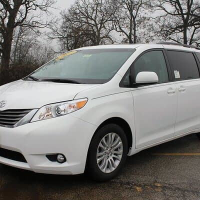 Private Transfer from JFK&LGA Airport to New York or Vice versa 4
