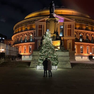 London Bespoke Black Cab Christmas Lights & Sights Private Tour 2
