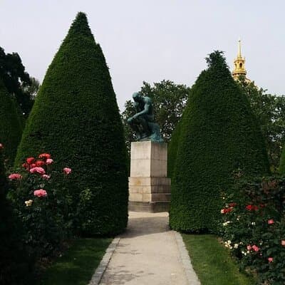 Private Eiffel Tower district walking tour with Rodin Museum 4