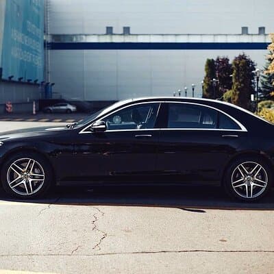 Private Transfer: Paris Airport CDG to Port of LE HAVRE in Business Car 2