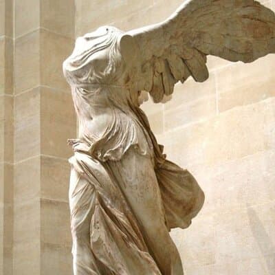 Private Louvre Museum Tour for Kids & Families with Alberto or his team in Paris 2