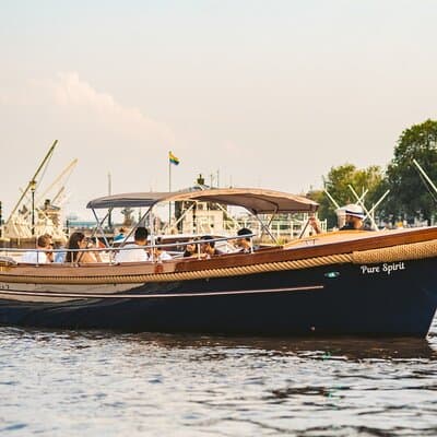Amsterdam Highlights - Group Cruise with Apple Pie, 2 Drinks 3