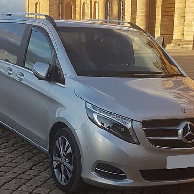 Private Transfer from London & All London Airports to Liverpool 3