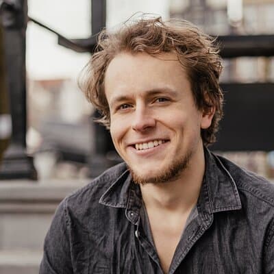 Tinder & Online Dating Photoshoot in Amsterdam 4