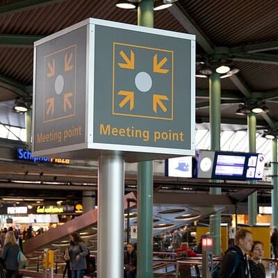 Private transfer Schiphol (AMS) to or from Rotterdam 3