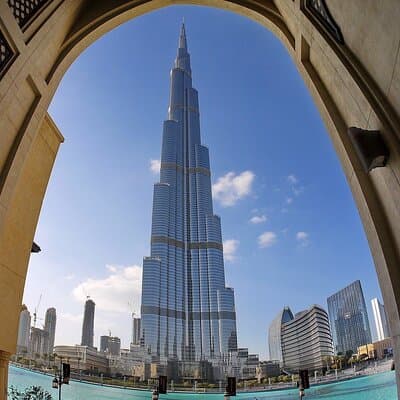 Dubai City Tour in Private Luxury Car 3