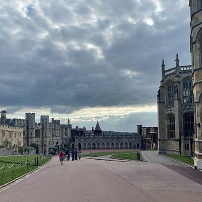 Private Day Tour to Bath and Windsor Castle 3